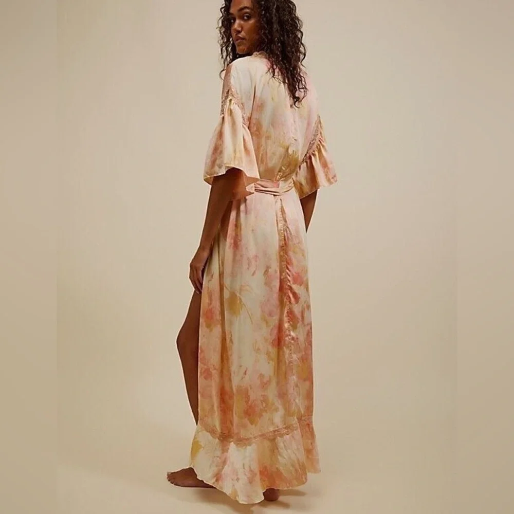 NWOT Free People Moonbeams Washed Robe
